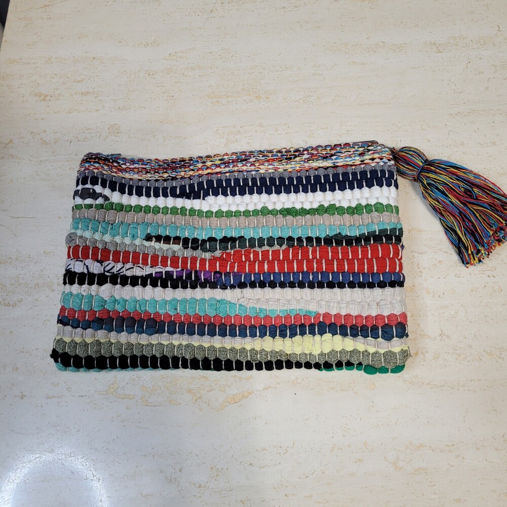 Hippie by Jafsons Multicolor Woven Cosmetic Pouch Like New